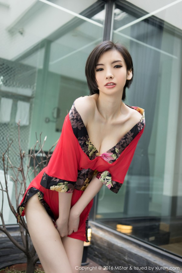 MiStar 魅妍社 Vol.077  Jenny佳妮巨乳短发清纯妹子内衣私房写真！！