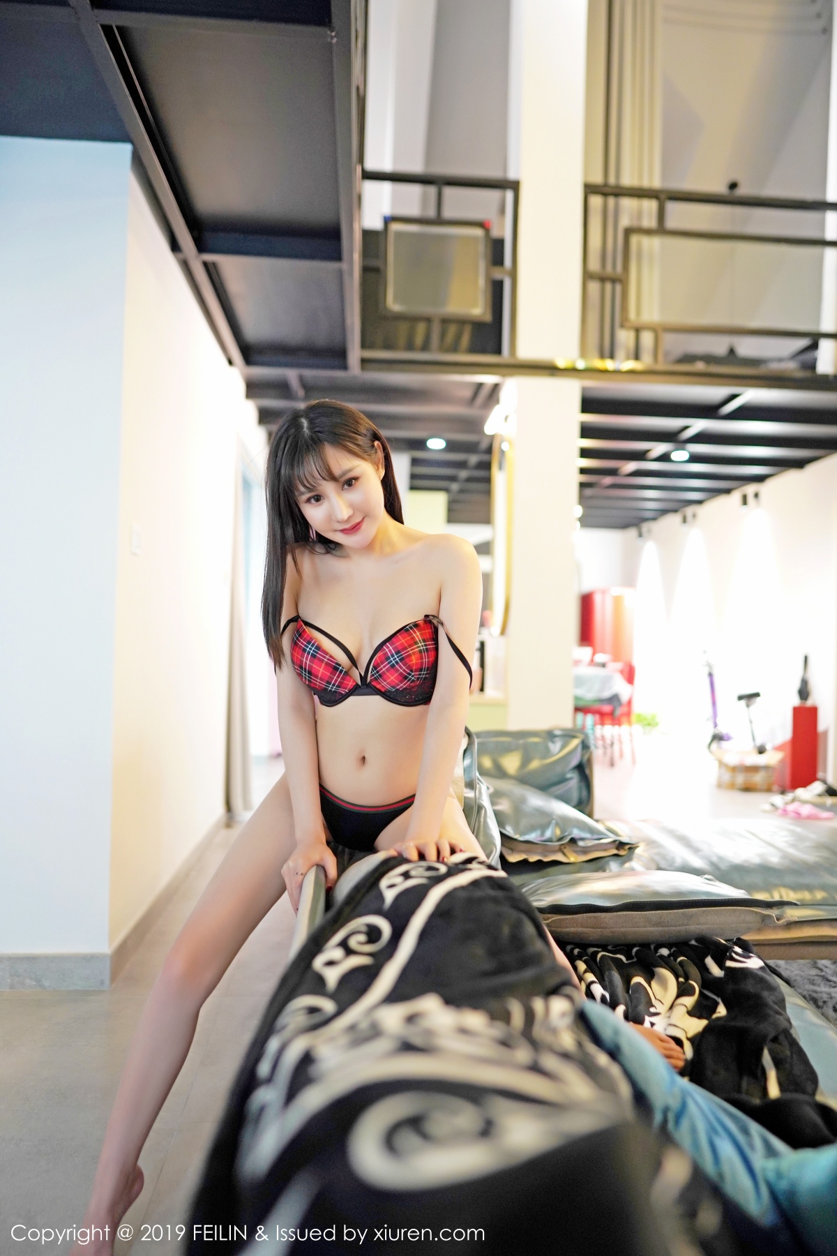 嗲囡囡- [FEILIN] 2019.09.05 VOL.205 Celina青妍