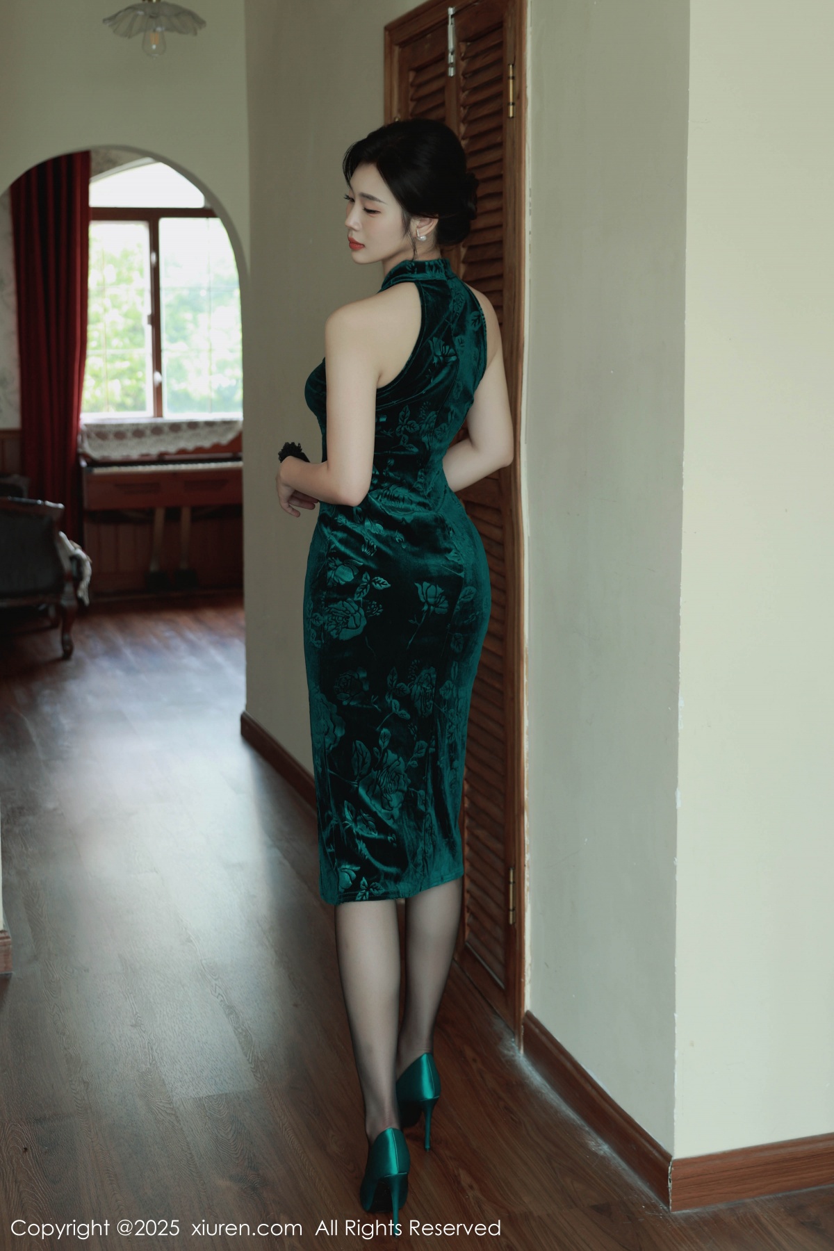 秀人 [XIUREN] 2025.11.07 南乔